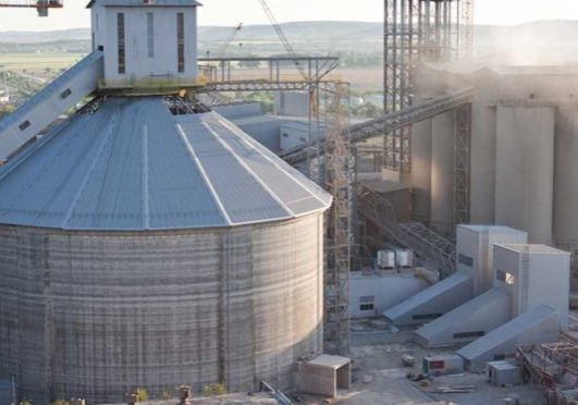 worker-dies-cement-factory-workplace-accident-featured cement factory workplace accident